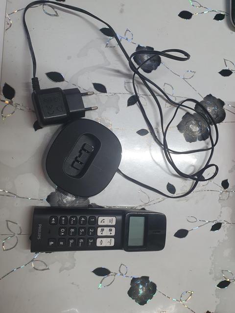 Gigaset A415 ve Philips D141 kablosuz ev telefonları