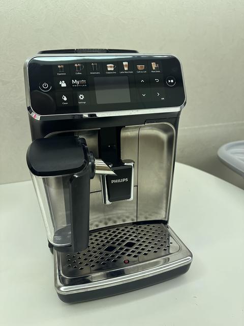 Satılık Philips LatteGo 5447/90 Tam otomatik Espresso Kahve Makinesi
