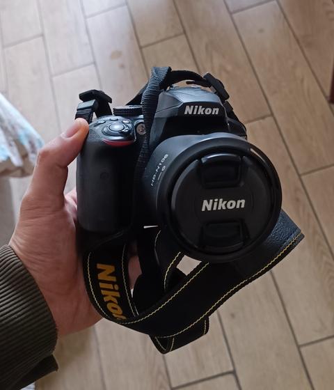 Satılık* Tertemiz Nikon D3400 + çantası