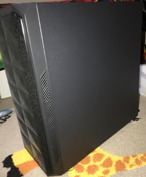 Satıldı 500 TL Rosewill SPECTRA D100 ATX Mid Tower Kasa