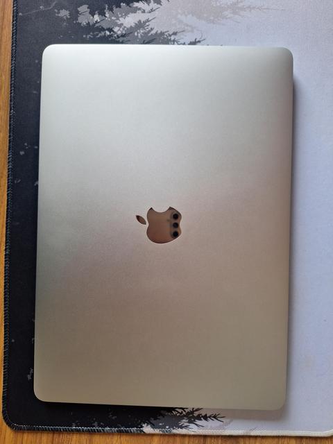 Macbook Air M1 İşlemci, Gümüş Renk