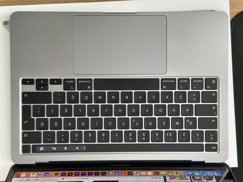 MacBook Pro M1 16GB Ram 256GB SSD