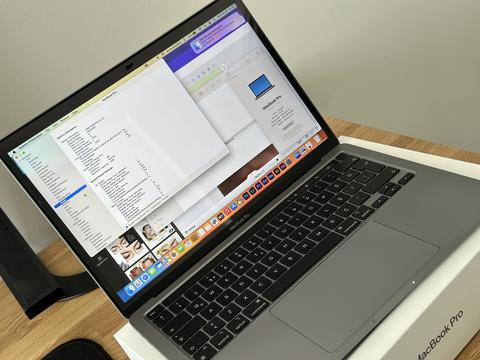 MacBook Pro M1 16GB Ram 256GB SSD