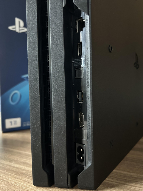 PS4 PRO 1TB - CUH 7216B - İlk Sahibinden Tertemiz Cihaz - fiyat revize