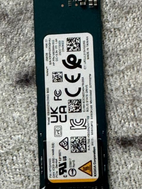 Kioxia KBG50ZNS256G M.2 NVME (3400 MB/s - 2000 MB/s)   256Gb