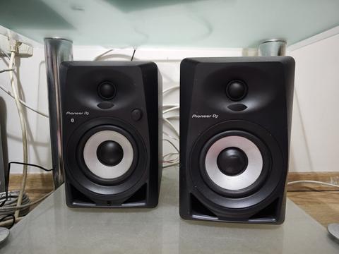 Pioneer DJ DM-40BT 4" Bluetooth Referans Monitörü