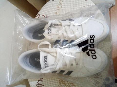 Adidas ub retrovulc model sneaker 1 kere giyildi 750 tl