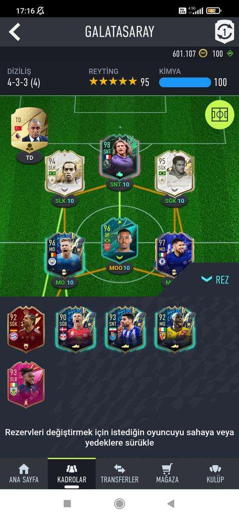 FIFA 22 Ronaldinho, 98 Ginola, Prime Garincha, Prime Roberto Carlos 'lu elit hesap