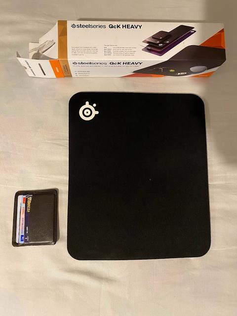 BenQ Zowie FK1+ // SteelSeries QcK Heavy Medium Mouse Pad