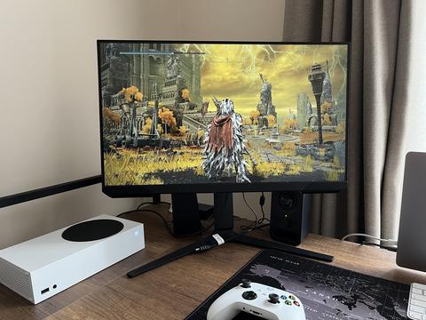 [SATILDI] SATILIK Xbox Series S + Çift Kol + Pil Şarj Cihazı