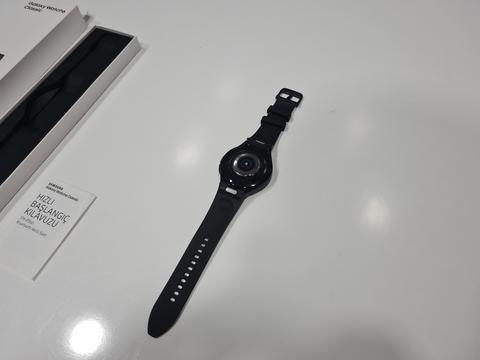 SAMSUNG GALAXY WATCH 6 + SIFIR SAYILIR +