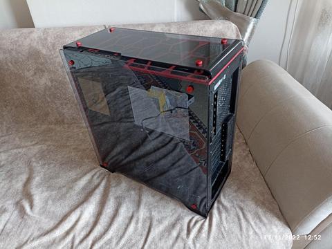 ***Satıldı*** Corsair Crystal 570X Red