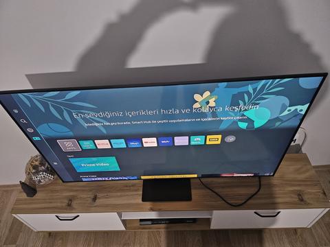 Samsung QE55Q70B 55 inç 4K Ultra HD Smart QLED TV