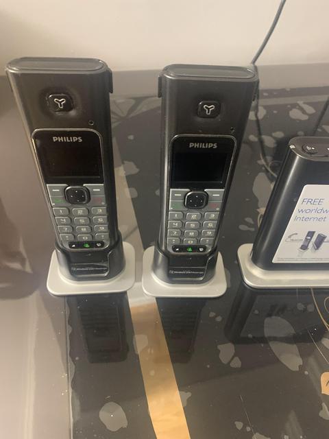 Philips Messenger özellikli Telsiz Telefon (VOIP4331S/01)