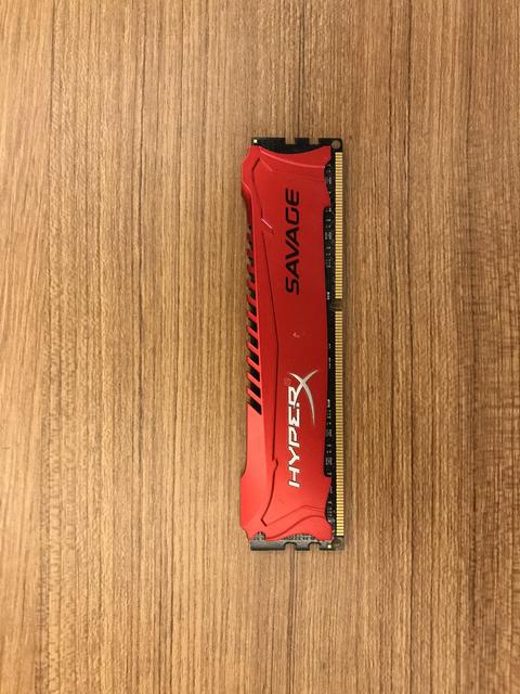 Kingston HyperX Savage DDR3 8GB CL9 1600MHz Tek modül Kırmızı