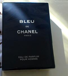 Блюда шанель мужские. Шанель Блю де Шанель. Chanel bleu EDP M 150ml 205$. Bleu de Chanel реклама. Chanel bleu de Chanel чек о покупке.