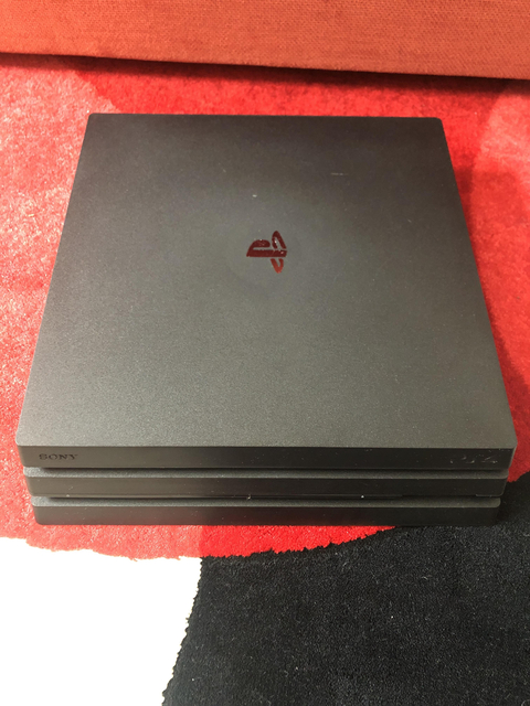 Satılık PS4 Pro 7216B Son Seri