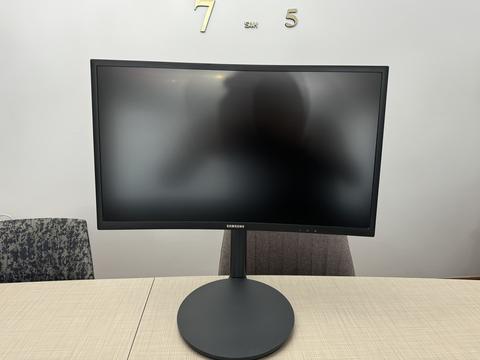 [SATILDI] Samsung 144Hz Oyuncu Monitörü Curved