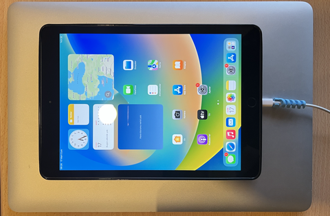 [SATILDI] iPad 8.NESİL SIFIR GİBİ 32 GB