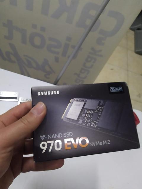 // SATILIK // Samsung 970 Evo 250gb // m2 SSD //