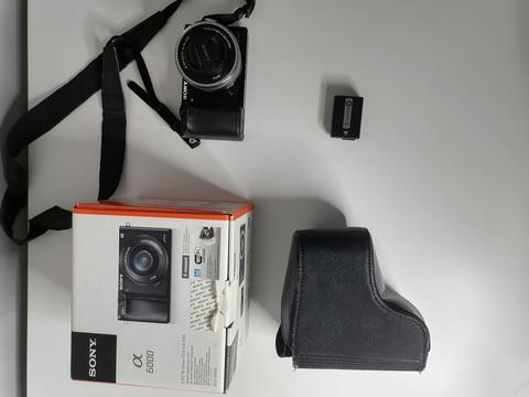 SATILDI SONY A6000 Kamera