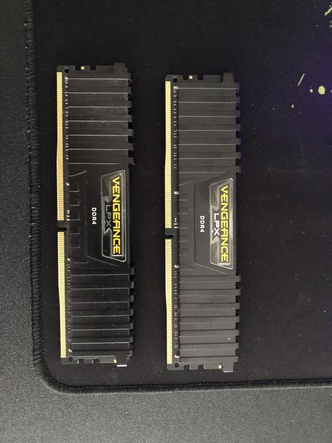 CORSAIR 16GB (2x8GB) Vengeance DDR4 3000MHz CL16 Dual Kit Ram