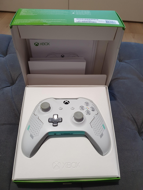 Satılık Orjinal XBox One S Kablosuz Gamepad Sport White