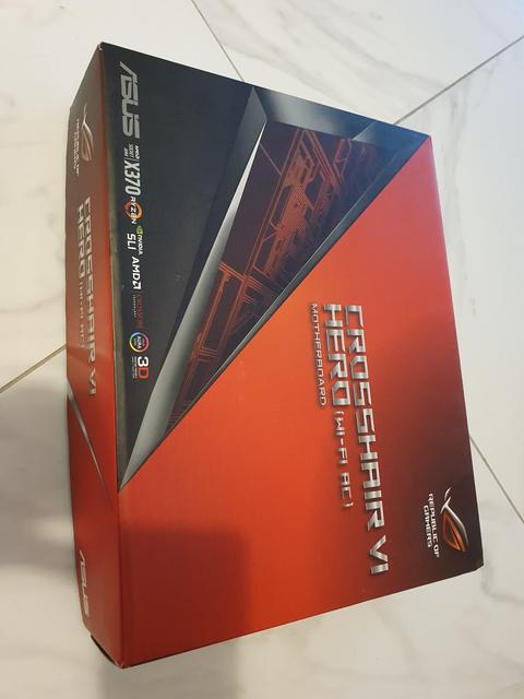 ASUS ROG CROSSHAIR VI HERO AMD X370 ''WİFİ''