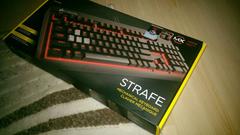 CORSAIR STRAFE MEKANİK RED SWİTCH OYUNCU KLAVYESİ