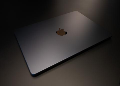 M2 Macbook Air 16GB 8CPU Kasım 2024 Garantili Uzay Grisi