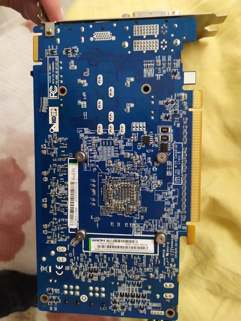 SAPPHIRE HD 7870 GHz Dual-X 2GB 256 BİT (R9 270x) 1500 Tl
