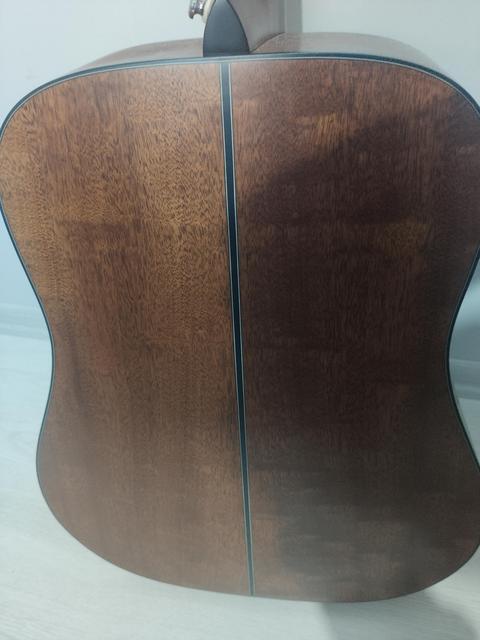 TAKAMINE GD10 NS