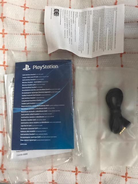 [SATILDI] SONY PS4 GOLD EDİTİON WİRELESS HEADSET ROSE GOLD