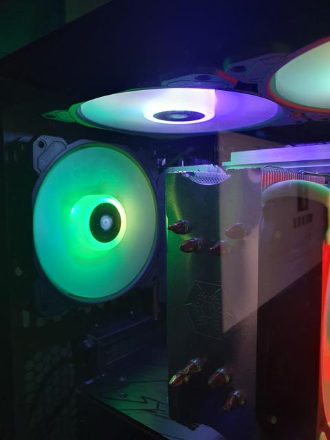 CORSAİR SP120 RGB Elite Performance 120mm (3X)