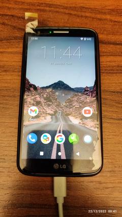 LG G2 Android 10 (Efsane)