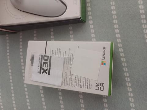 Xbox Gamepad (Starfield Limited Edition) + Xbox Şarj Kiti (9.Nesil)