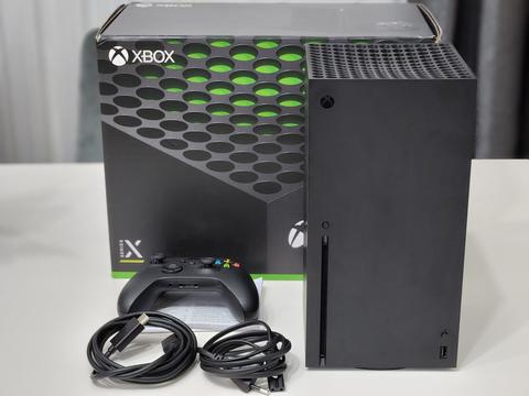 SATILIK XBOX SERİES X MİCROSOFT TR GARANTİLİ - 9.500 TL