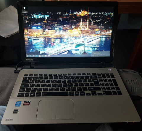 SATILIK TOSHIBA L50 LAPTOP BİLGİSAYAR i7 core