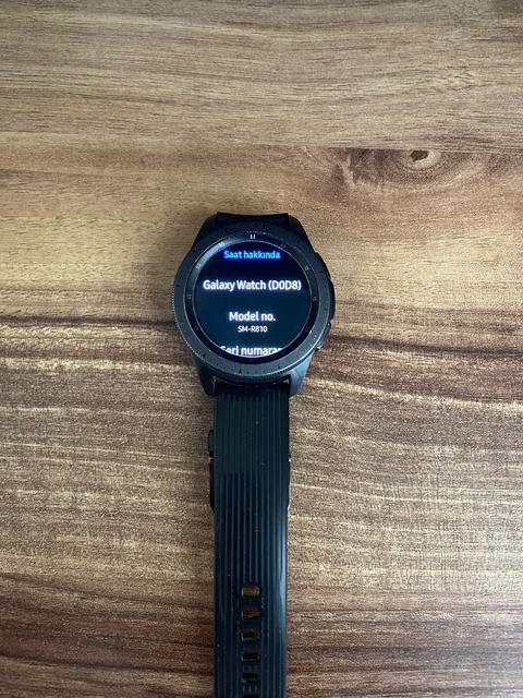 [SATILDI] Samsung Galaxy Watch 42mm (SM-R810) + (KABLOSUZ ŞARJ)