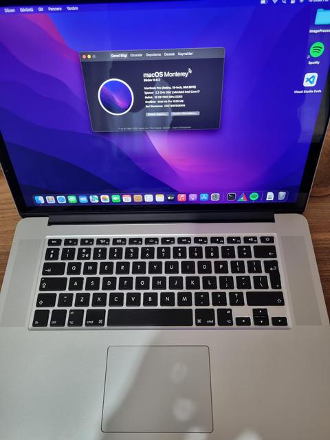 Macbook Pro 15.4'' Retina Ekran 2015 Mid Tertemiz Sorunsuz