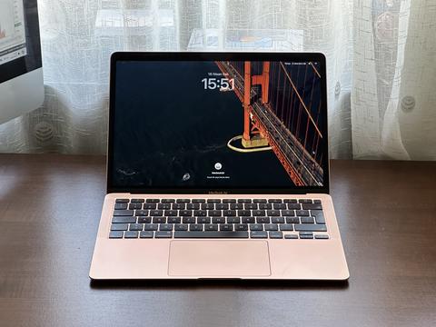 [SATILDI] 2020 APPLE MACBOOK AİR RETİNA TERTEMİZ