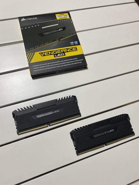 Corsair Vengeance DDR4 3000mhz Cl15 2x8 32gb Ram