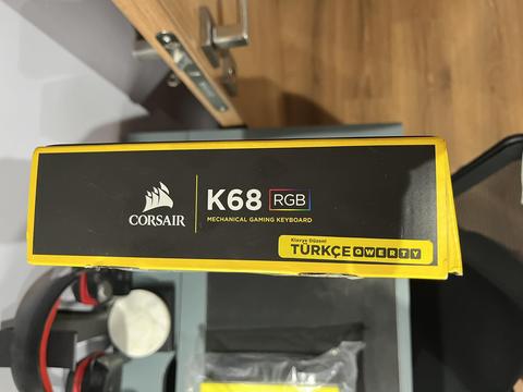 [SATILDI] Corsair K68 RGB Mekanik Mechanical Oyuncu Gaming Klavye Keyword