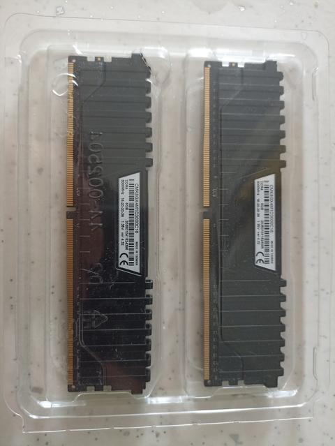 Corsair Vengeance LPX 16GB(8x2) 3000MHz DDR4 Ram CMK8GX4M1D3000C16