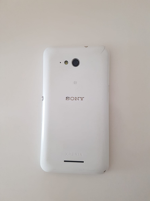 Sony Xperia E4g (E2003) 230 TL