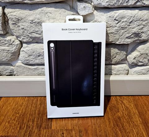 [SATILDI] Samsung Tab S9 Siyah Bookcover Keyboard / Klavyeli Kılıf - SIFIR -- 3.590 TL (kargo dahil)