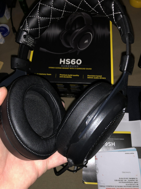 350TL / Corsair HS60 Surround 7.1 Kulaklık (CA-9011174-EU)