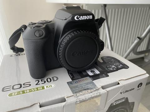 Satılık Canon Eos 250D Body (Kutusunda,Sıfır gibi)