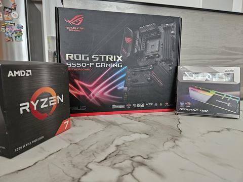 Asus ROG Strix B-550F AM4 Anakart + 5800x İşlemci + 32gb RAM