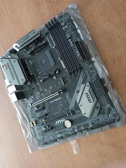 [SATILDI] MSI B450 Tomahawk atx AM4 motherboard*ARIZALI*